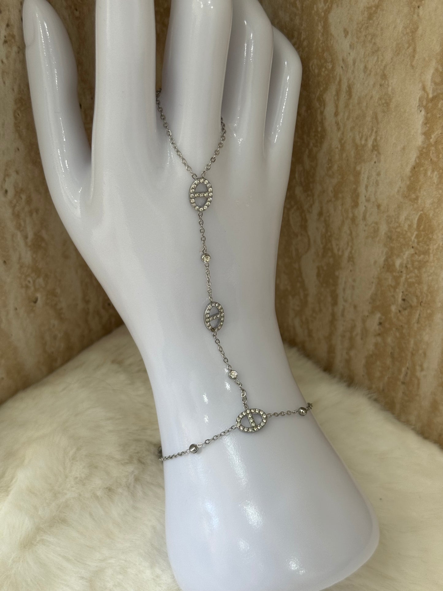 Bracelets de main